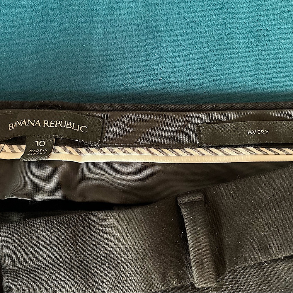 Banana Republic black Avery pants, size 10